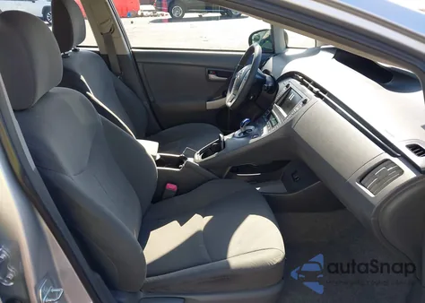 2011 Toyota Prius Three из США, поврежденный, VIN JTDKN3DU1B5333967